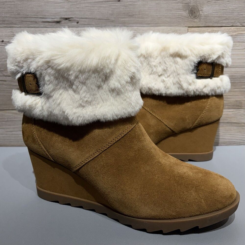 Koolaburra by Ugg Elladine Suede Wedge Boots Women’s 10 Faux Fur Chestnut Buckle